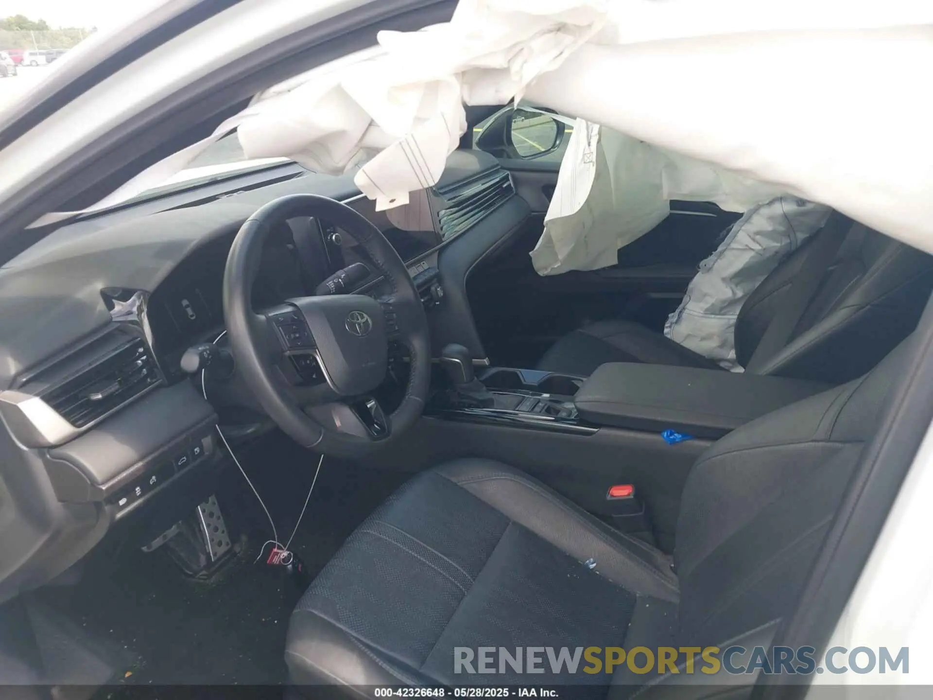 5 Photograph of a damaged car 4T1DAACK3SU082086 TOYOTA CAMRY 2025