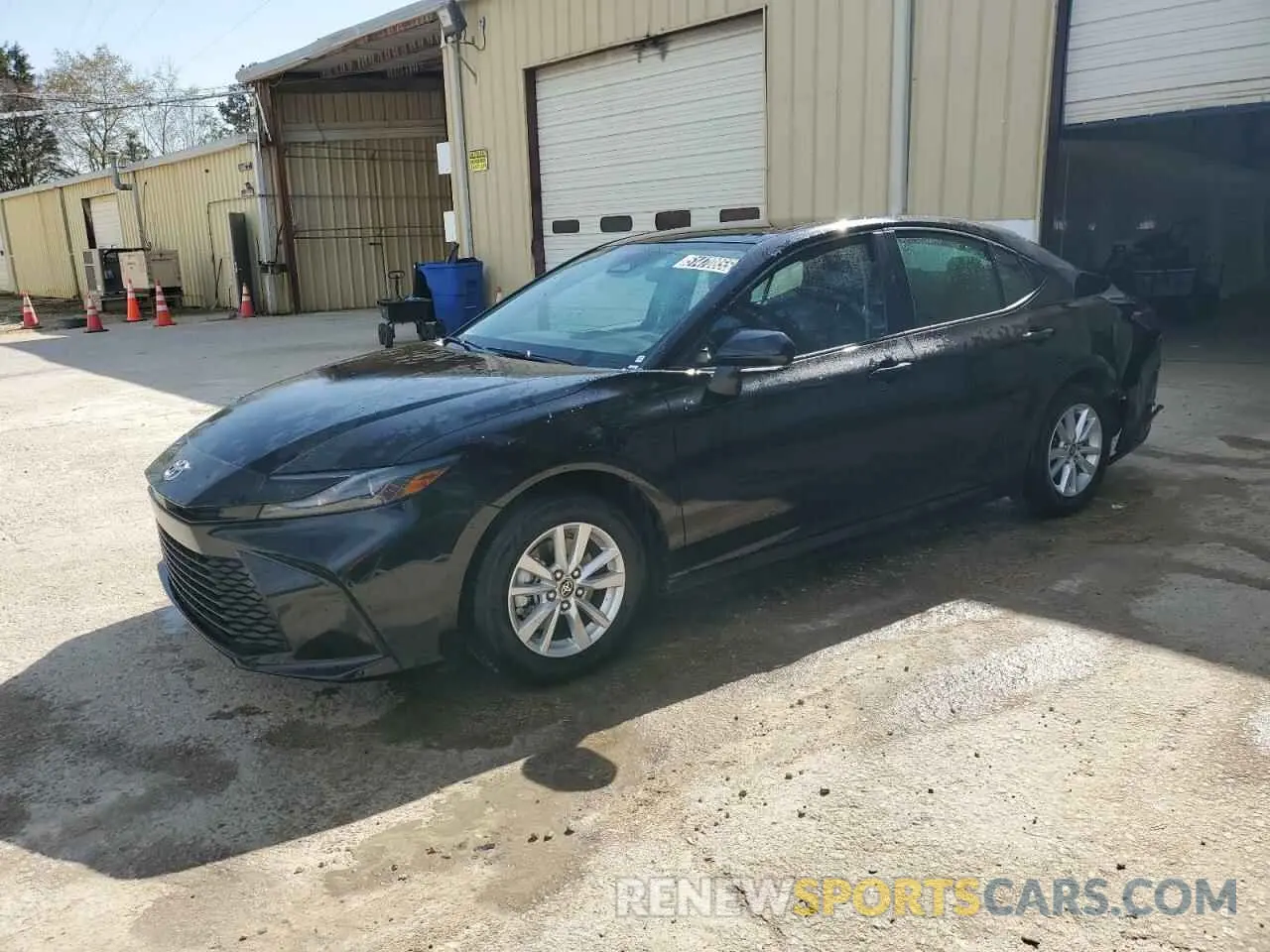 1 Photograph of a damaged car 4T1DAACK3SU090155 TOYOTA CAMRY 2025