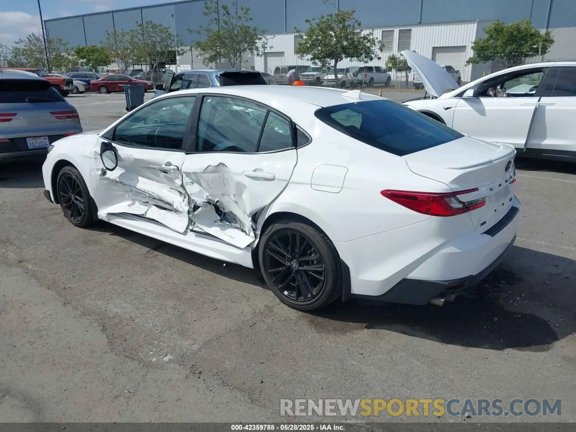 3 Photograph of a damaged car 4T1DAACK3SU128323 TOYOTA CAMRY 2025
