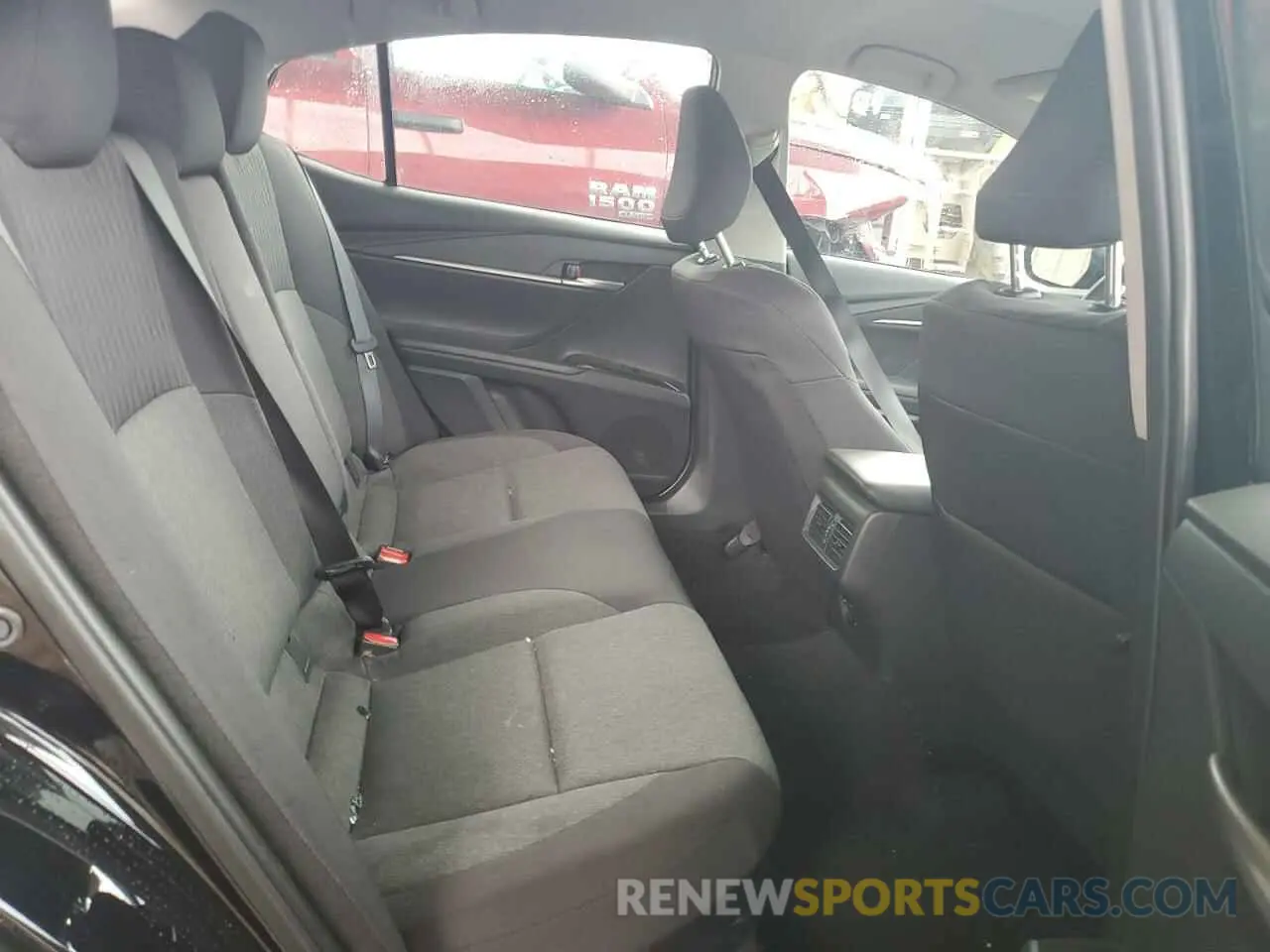 10 Photograph of a damaged car 4T1DAACK3SU515650 TOYOTA CAMRY 2025