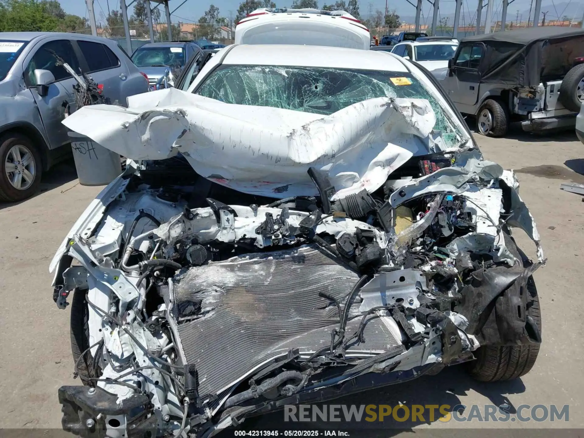 11 Photograph of a damaged car 4T1DAACK3SU522114 TOYOTA CAMRY 2025