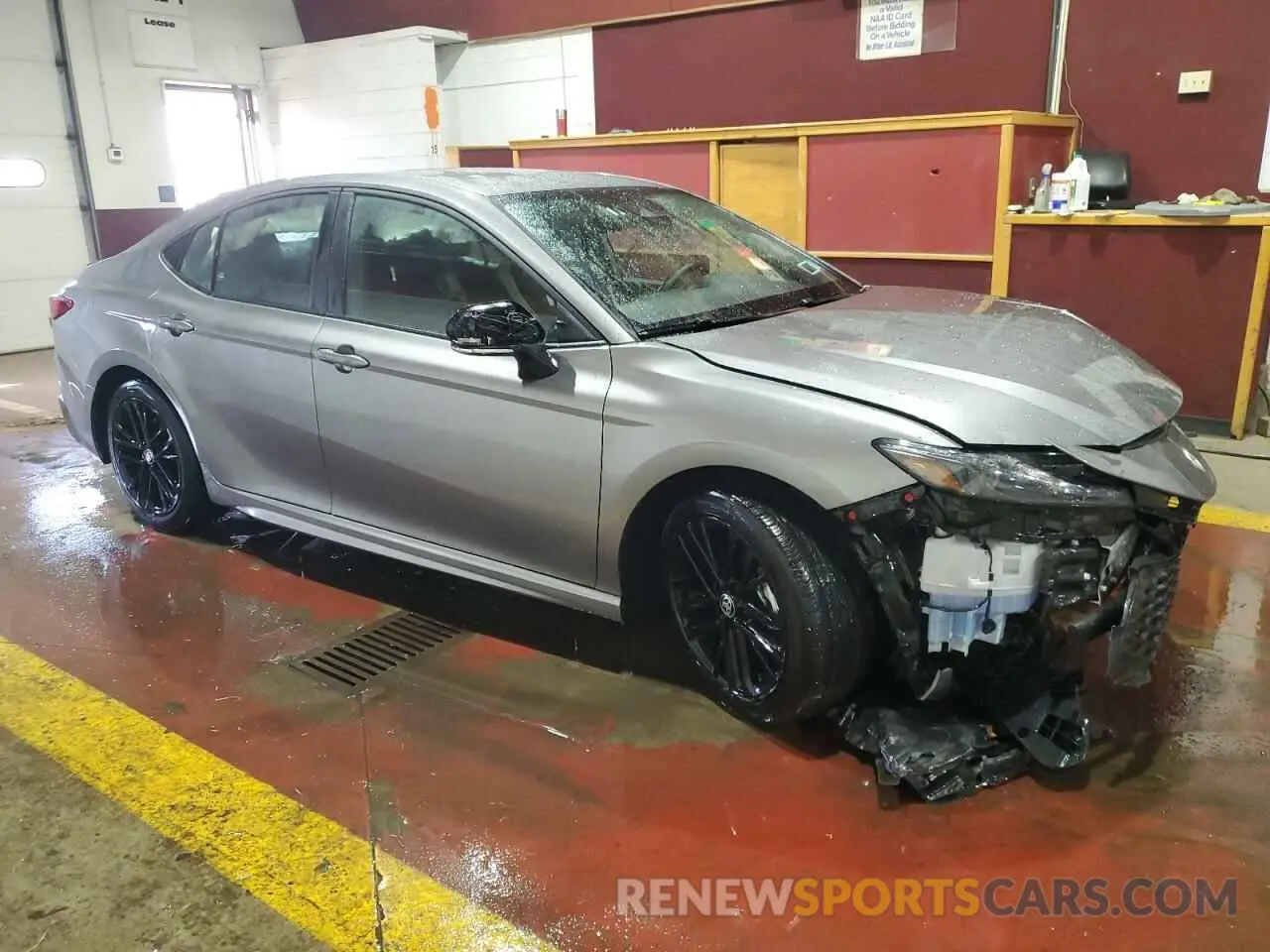 4 Photograph of a damaged car 4T1DAACK3SU524896 TOYOTA CAMRY 2025
