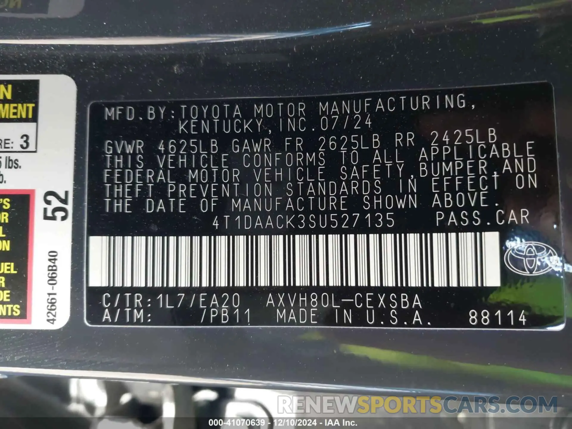 9 Photograph of a damaged car 4T1DAACK3SU527135 TOYOTA CAMRY 2025
