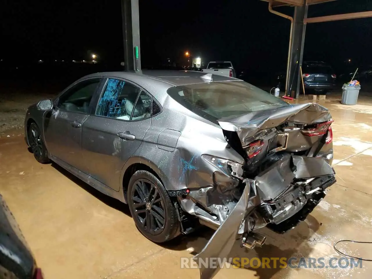 2 Photograph of a damaged car 4T1DAACK3SU530603 TOYOTA CAMRY 2025