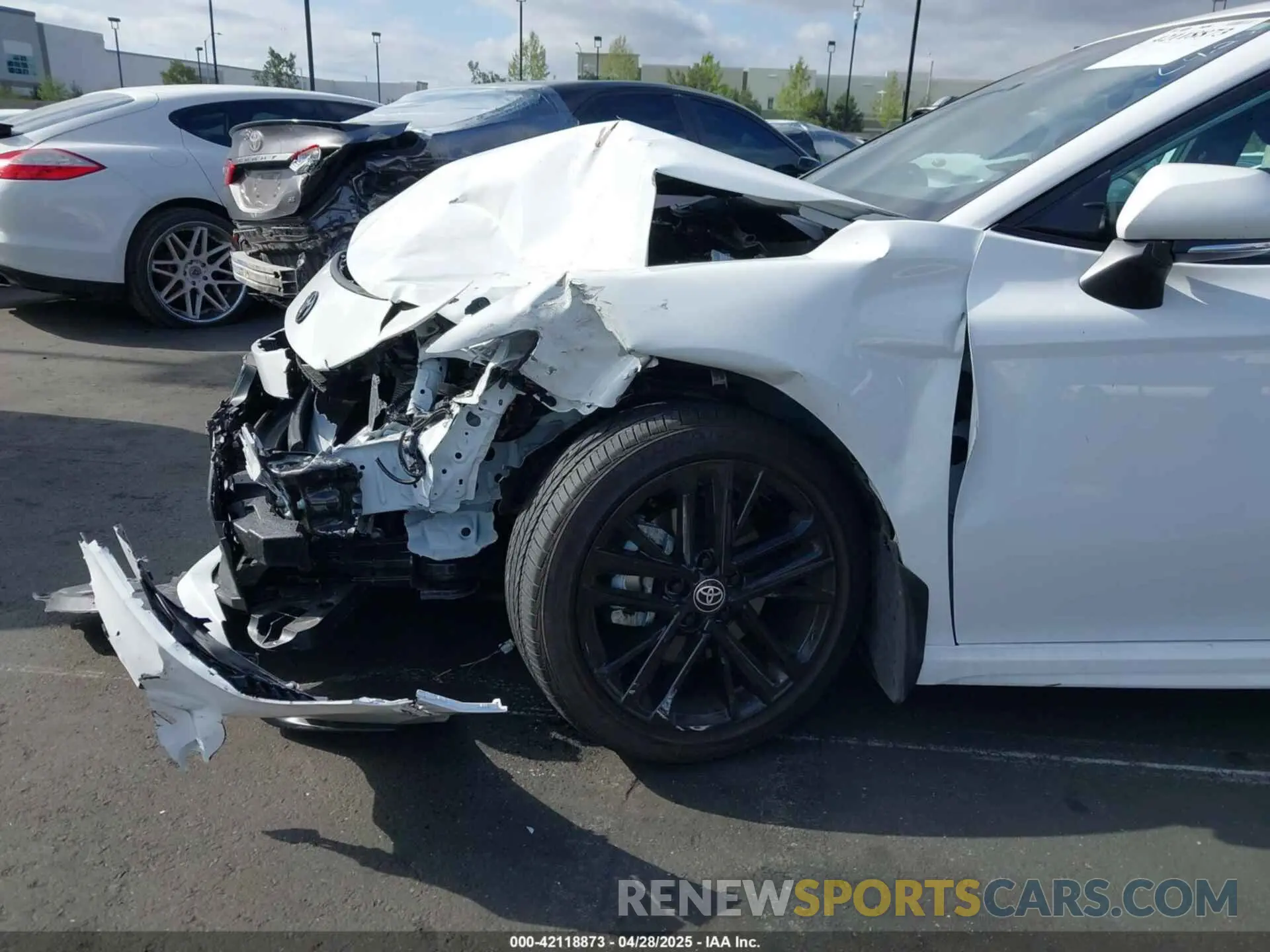 12 Photograph of a damaged car 4T1DAACK3SU533985 TOYOTA CAMRY 2025