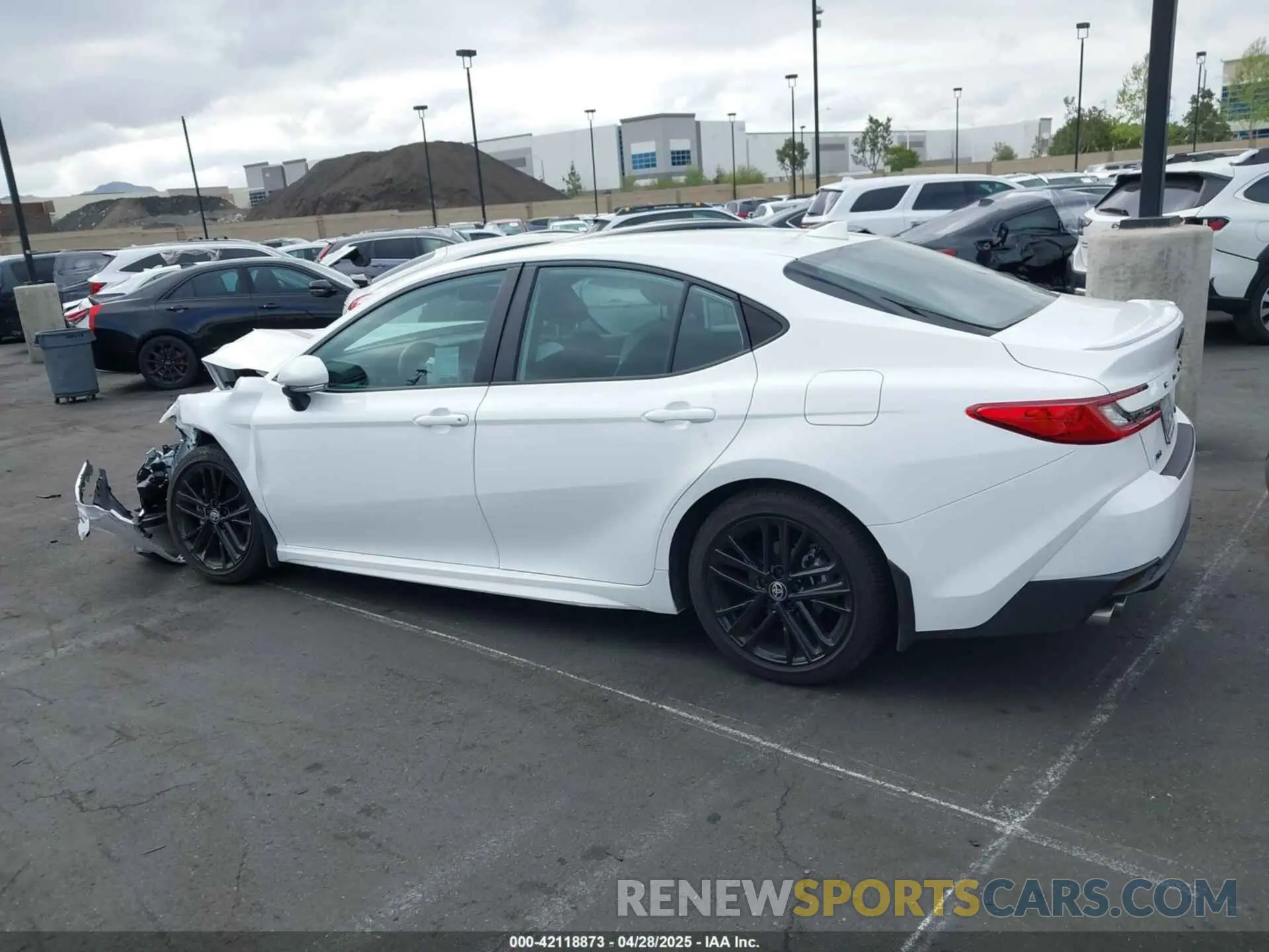 15 Photograph of a damaged car 4T1DAACK3SU533985 TOYOTA CAMRY 2025
