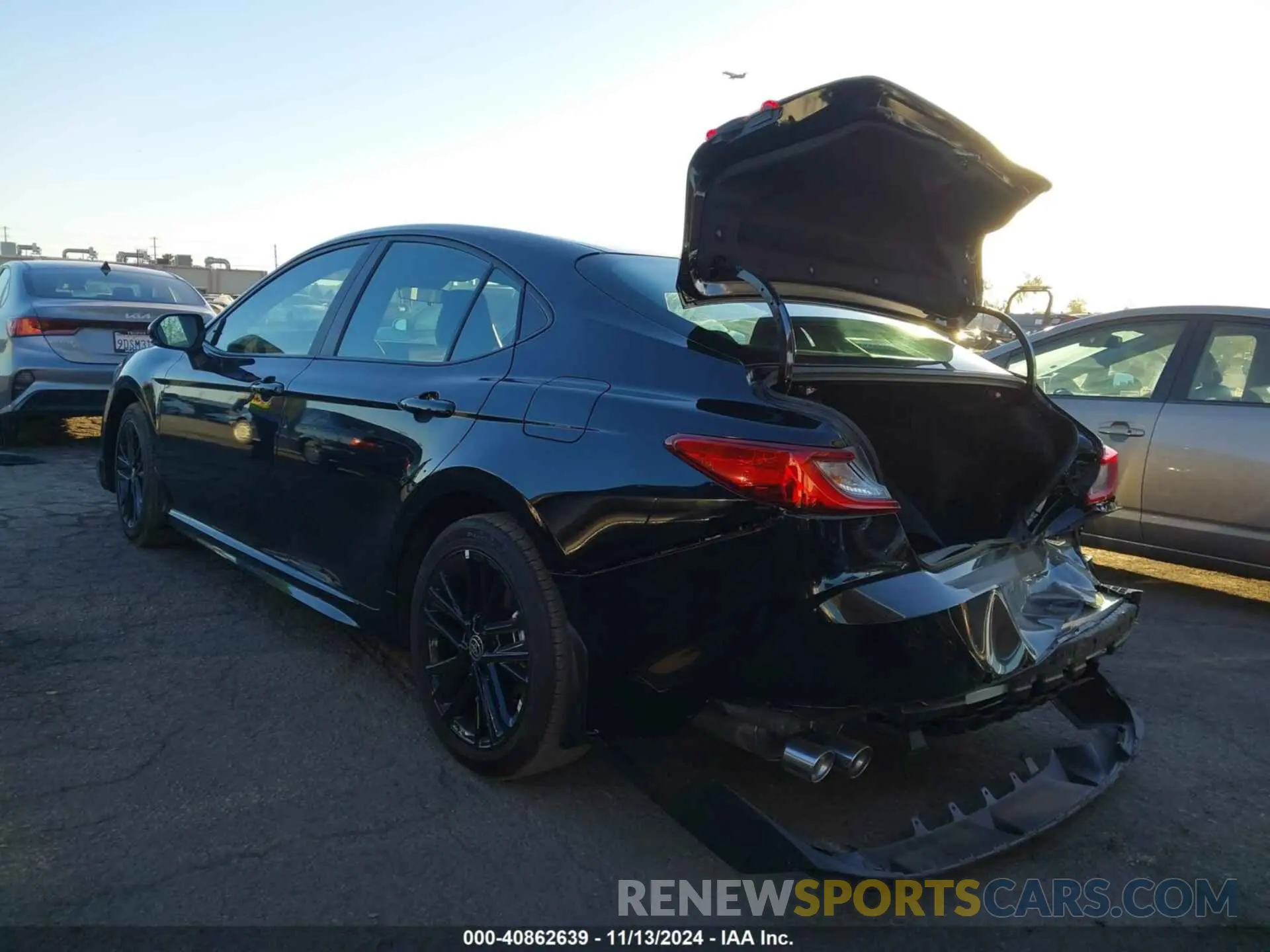 3 Photograph of a damaged car 4T1DAACK3SU535834 TOYOTA CAMRY 2025