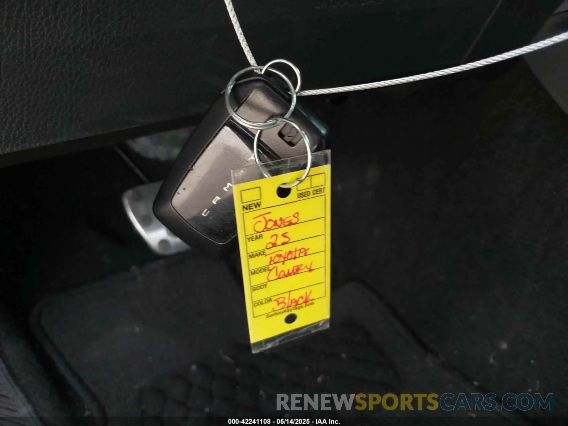 11 Photograph of a damaged car 4T1DAACK3SU537969 TOYOTA CAMRY 2025