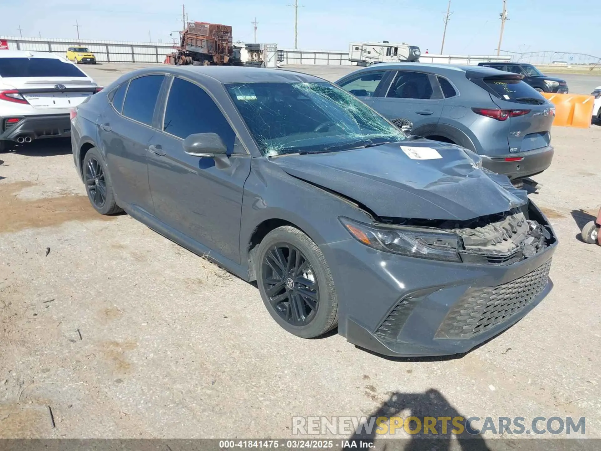 1 Photograph of a damaged car 4T1DAACK3SU539317 TOYOTA CAMRY 2025