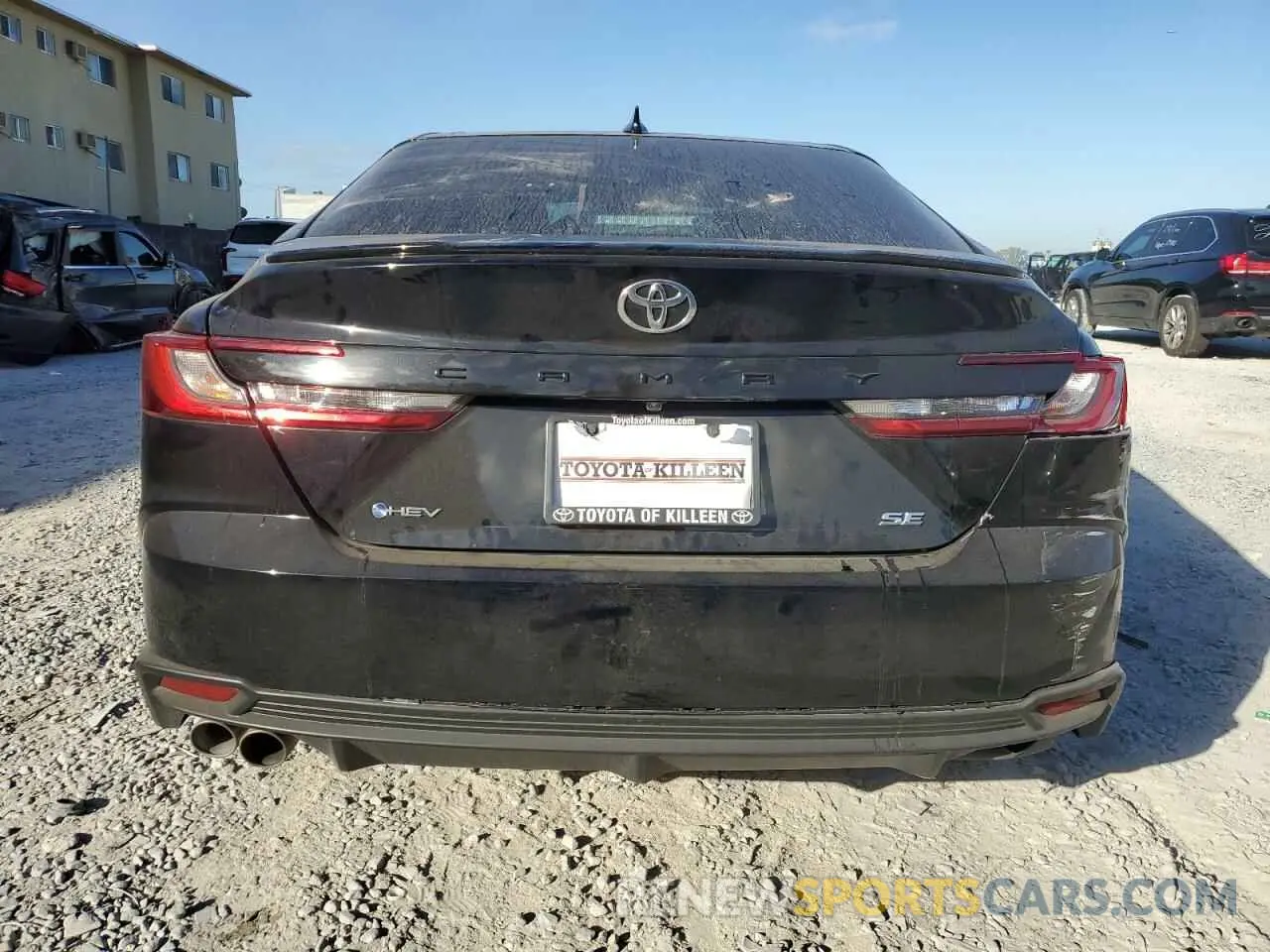 6 Photograph of a damaged car 4T1DAACK3SU549474 TOYOTA CAMRY 2025