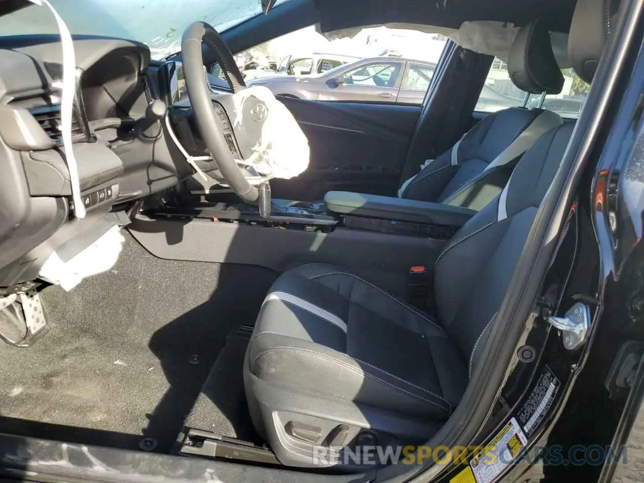 7 Photograph of a damaged car 4T1DAACK3SU549474 TOYOTA CAMRY 2025