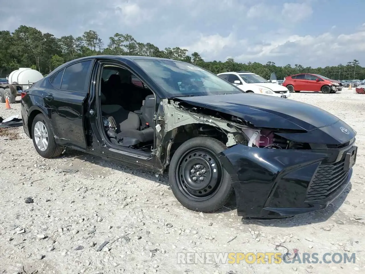 4 Photograph of a damaged car 4T1DAACK3SU577890 TOYOTA CAMRY 2025