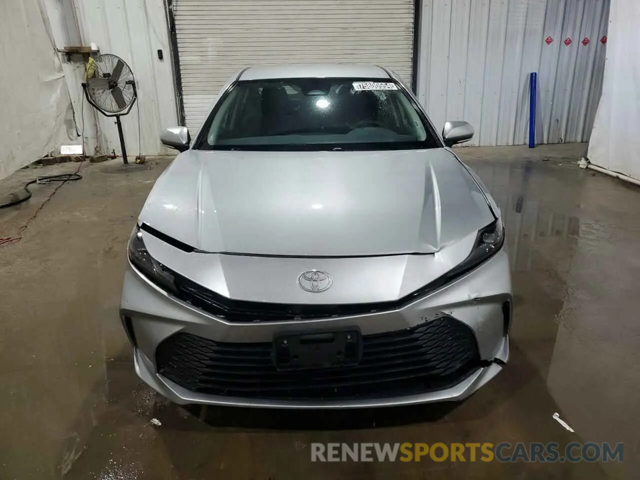 5 Photograph of a damaged car 4T1DAACK4SU005422 TOYOTA CAMRY 2025