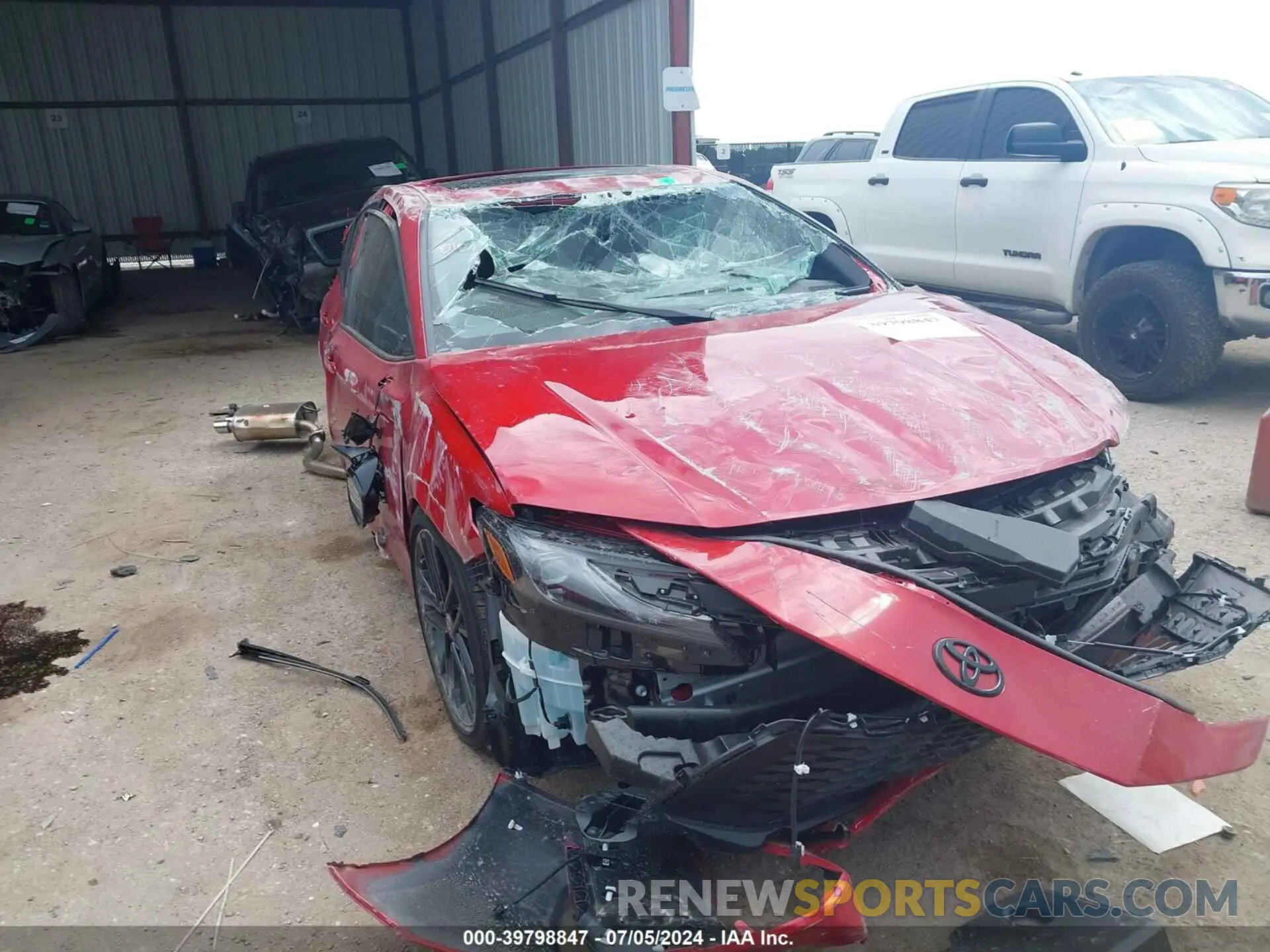 1 Photograph of a damaged car 4T1DAACK4SU010359 TOYOTA CAMRY 2025