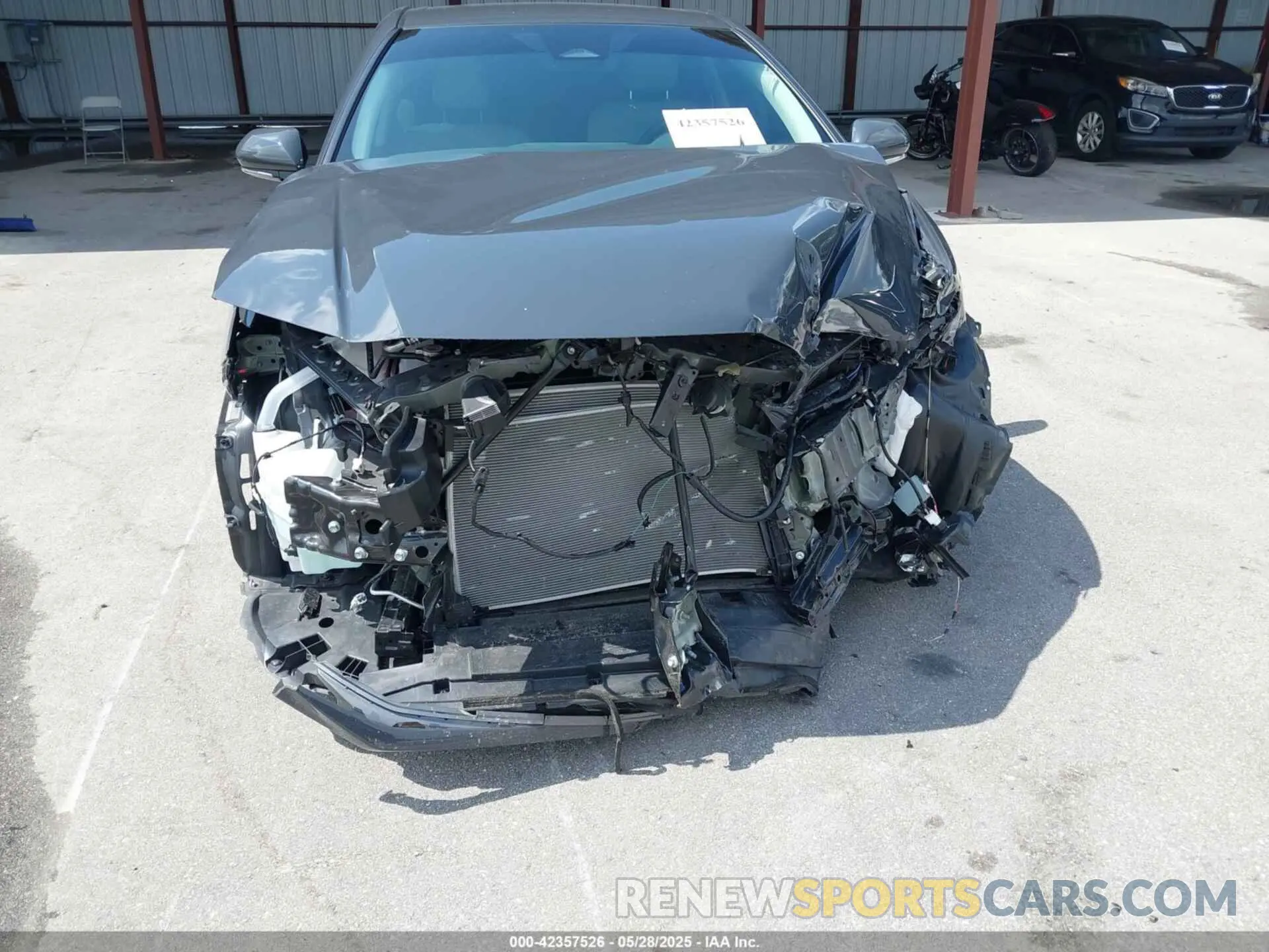 17 Photograph of a damaged car 4T1DAACK4SU027176 TOYOTA CAMRY 2025