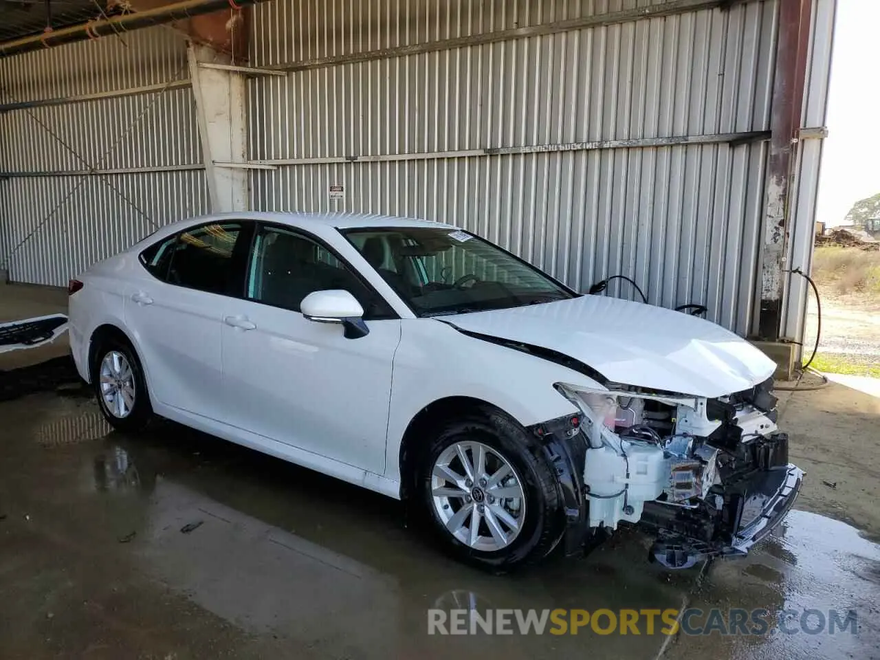 4 Photograph of a damaged car 4T1DAACK4SU048772 TOYOTA CAMRY 2025
