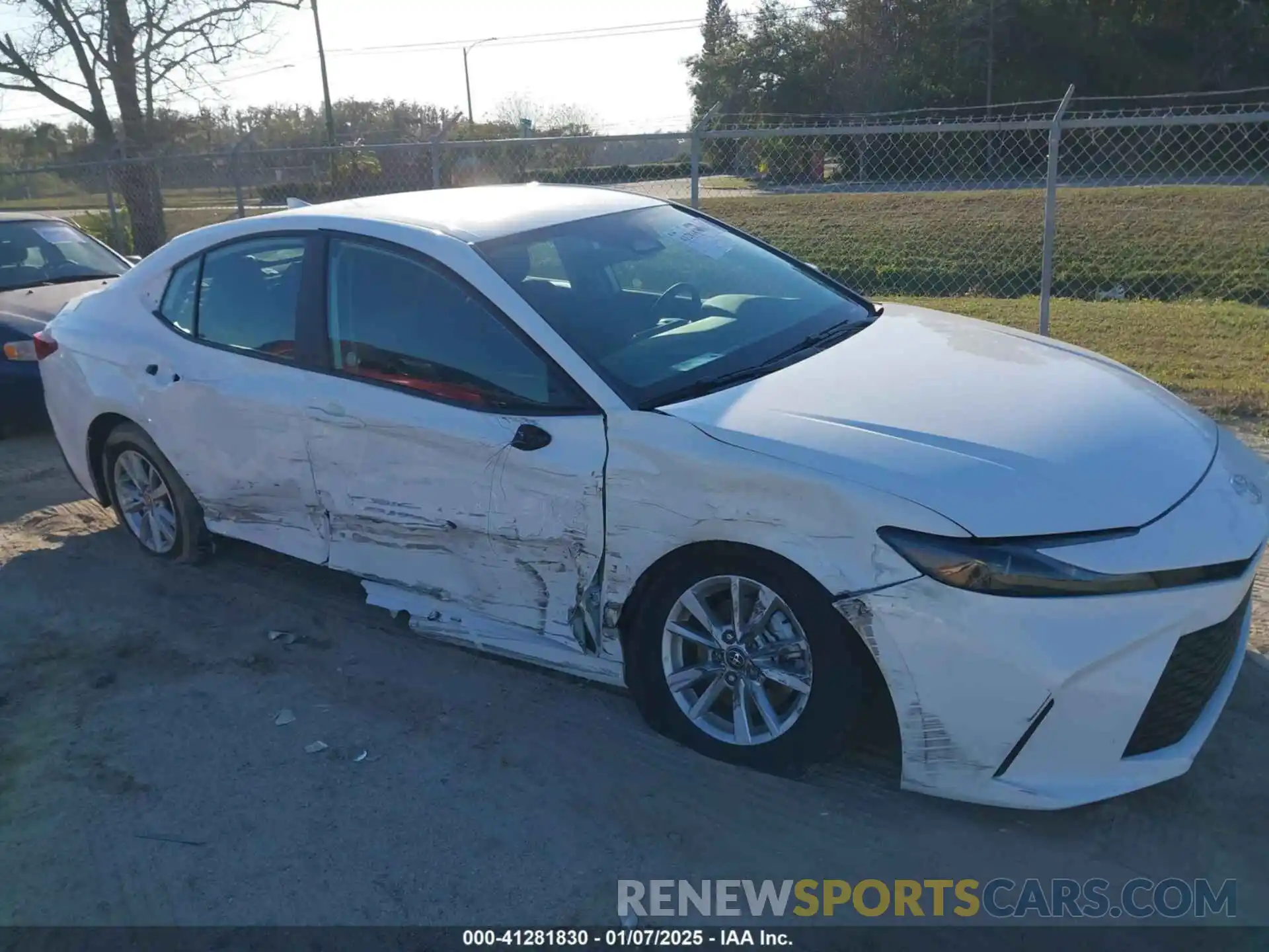 6 Photograph of a damaged car 4T1DAACK4SU070576 TOYOTA CAMRY 2025