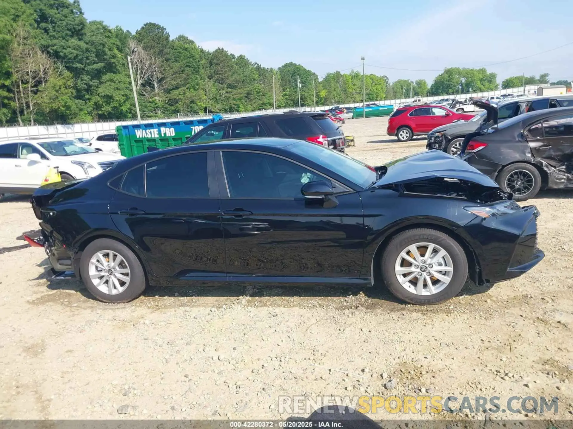 14 Photograph of a damaged car 4T1DAACK4SU076572 TOYOTA CAMRY 2025