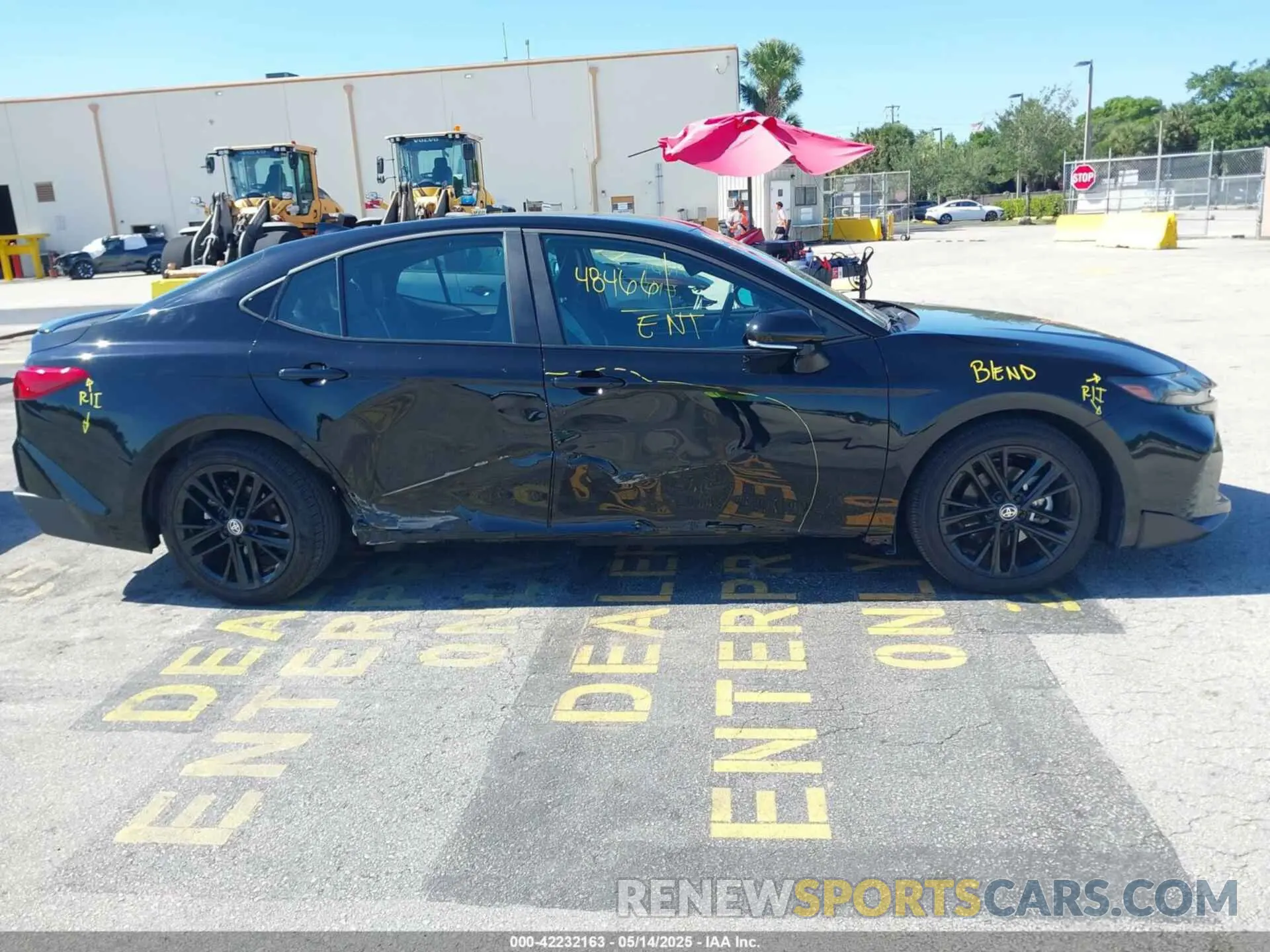13 Photograph of a damaged car 4T1DAACK4SU077012 TOYOTA CAMRY 2025