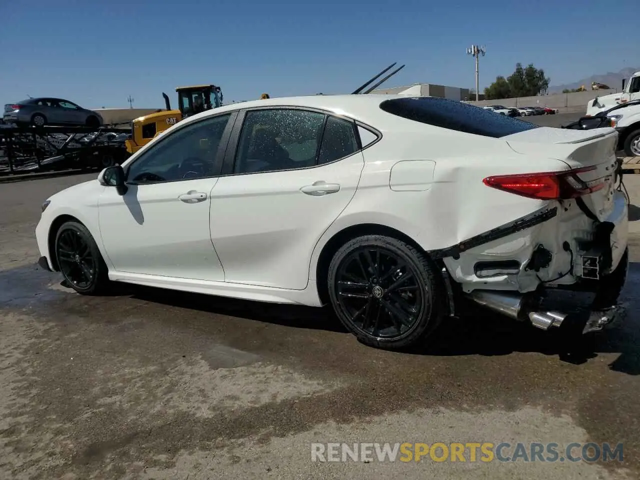 2 Photograph of a damaged car 4T1DAACK4SU098152 TOYOTA CAMRY 2025
