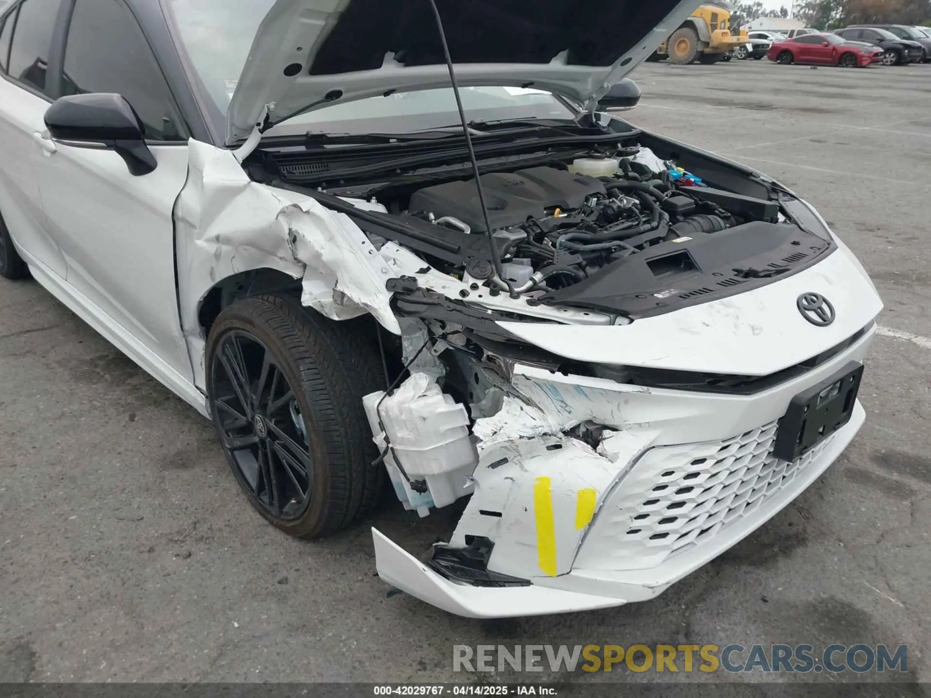 6 Photograph of a damaged car 4T1DAACK4SU104192 TOYOTA CAMRY 2025