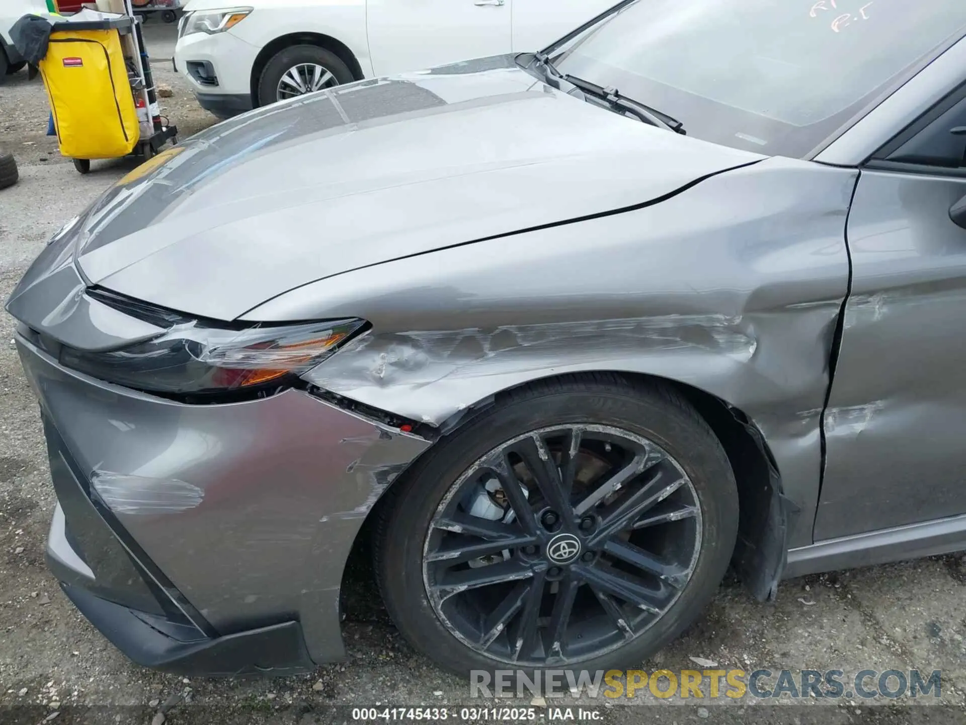 6 Photograph of a damaged car 4T1DAACK4SU511350 TOYOTA CAMRY 2025