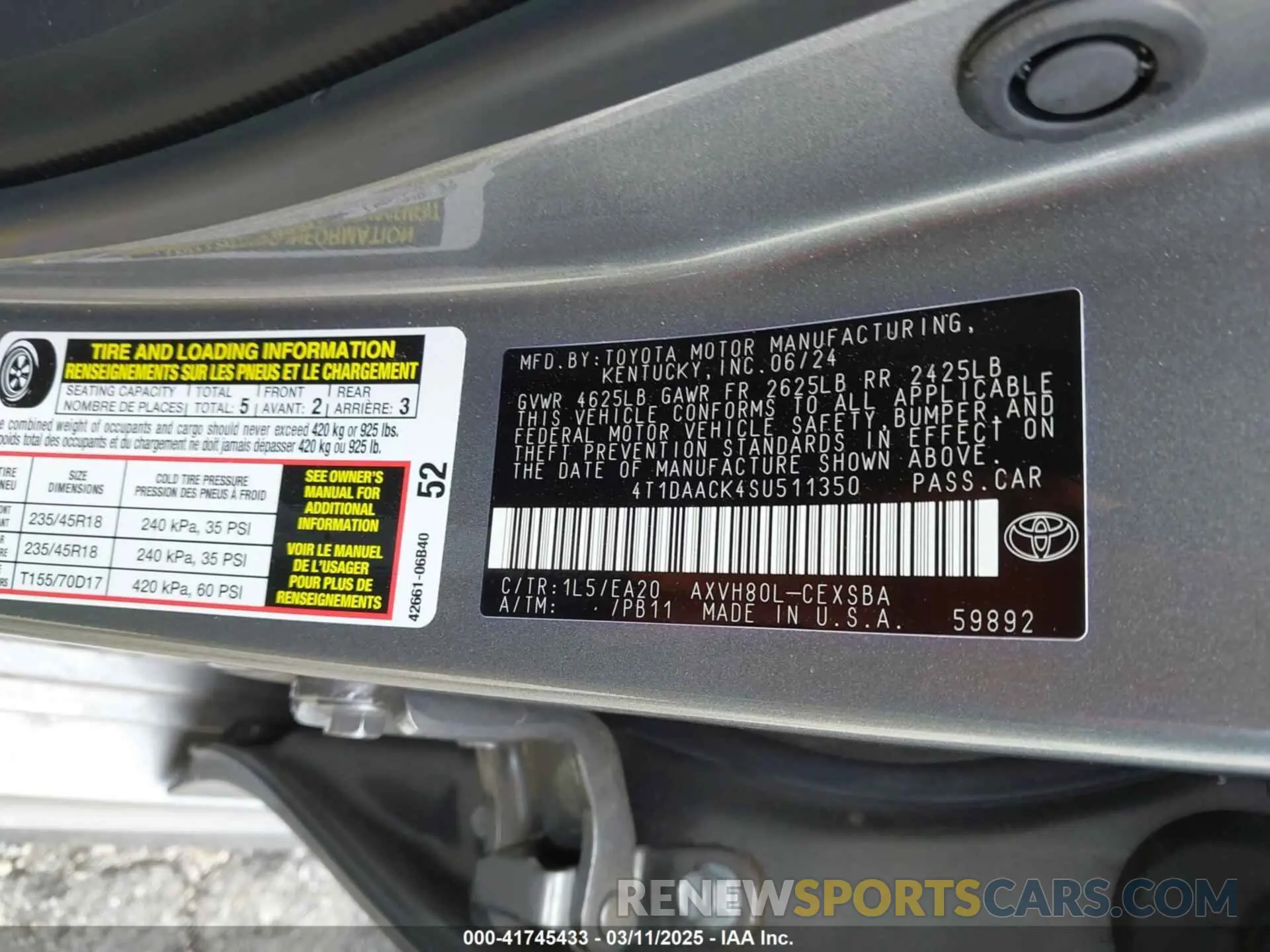 9 Photograph of a damaged car 4T1DAACK4SU511350 TOYOTA CAMRY 2025