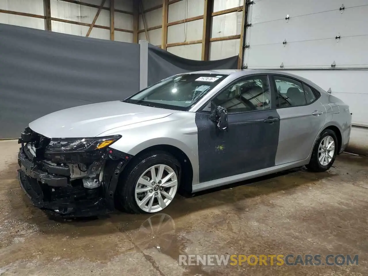 1 Photograph of a damaged car 4T1DAACK4SU513843 TOYOTA CAMRY 2025