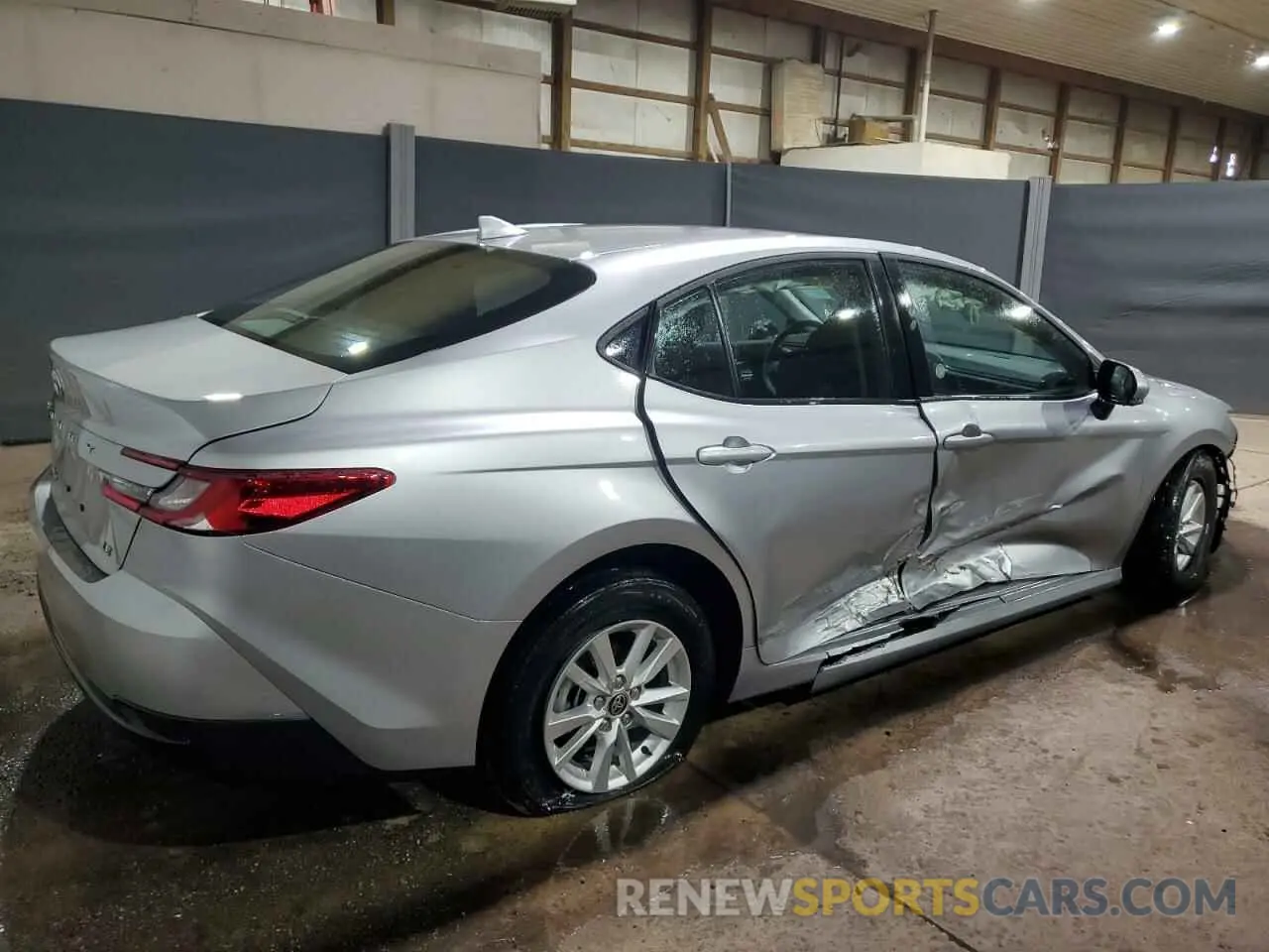 3 Photograph of a damaged car 4T1DAACK4SU513843 TOYOTA CAMRY 2025