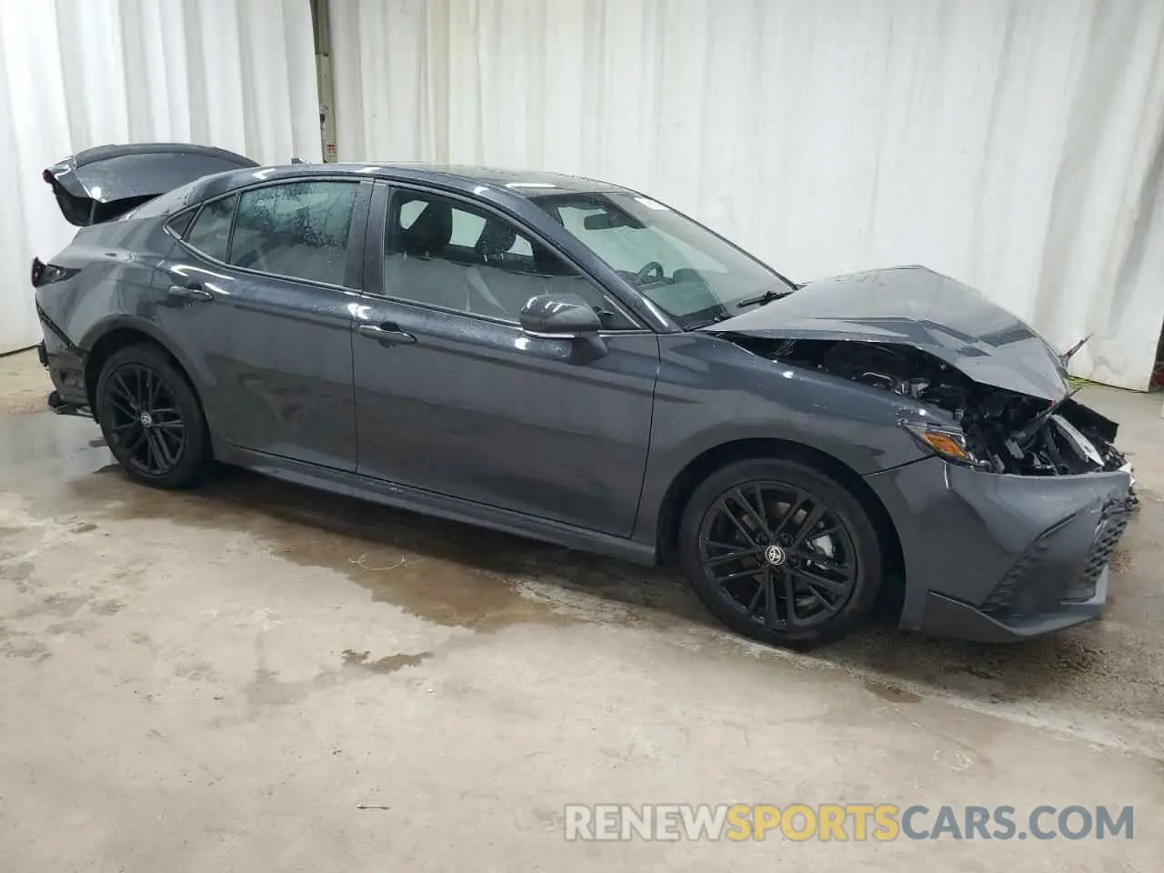 4 Photograph of a damaged car 4T1DAACK4SU516855 TOYOTA CAMRY 2025