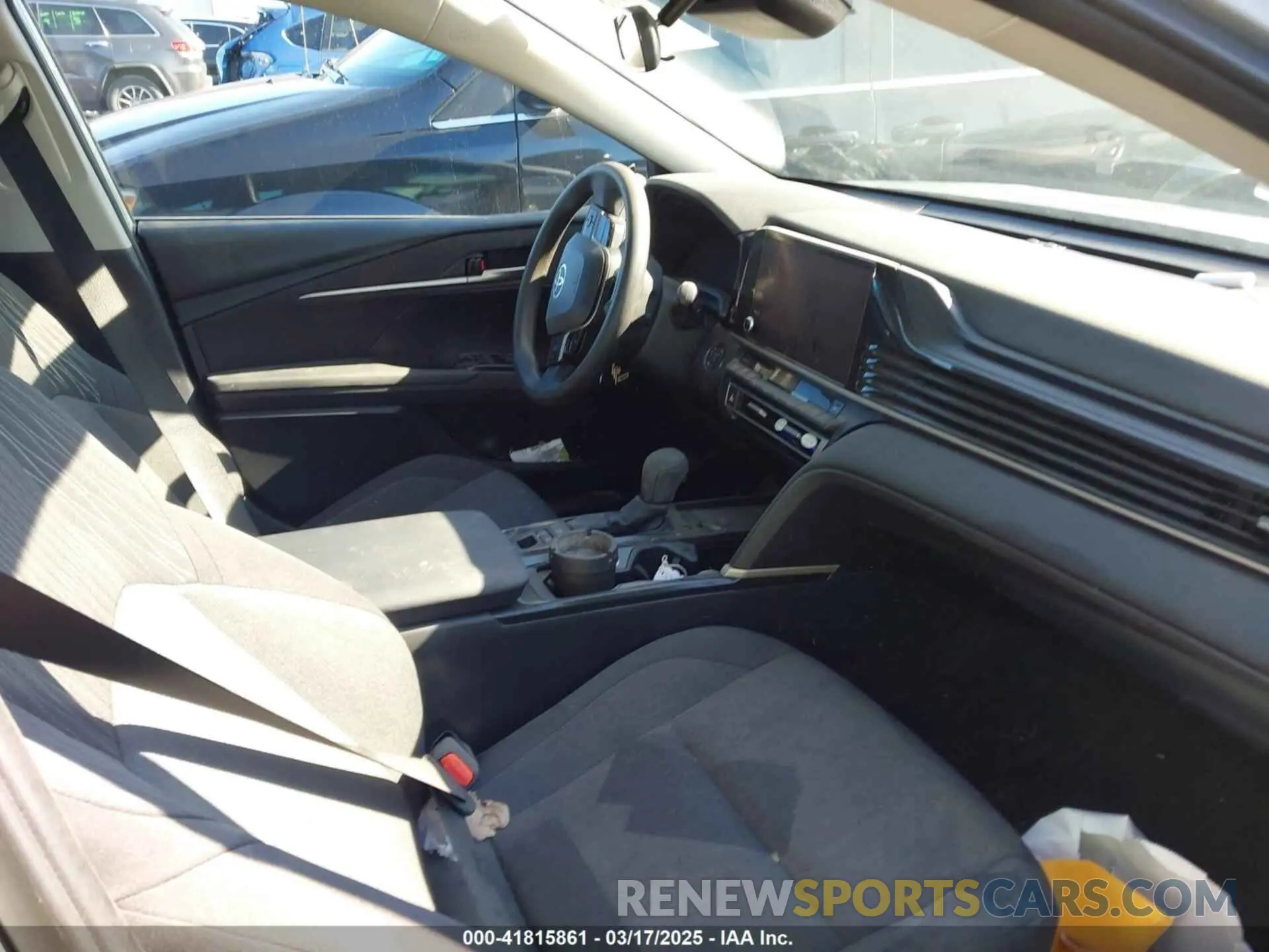 5 Photograph of a damaged car 4T1DAACK4SU517617 TOYOTA CAMRY 2025