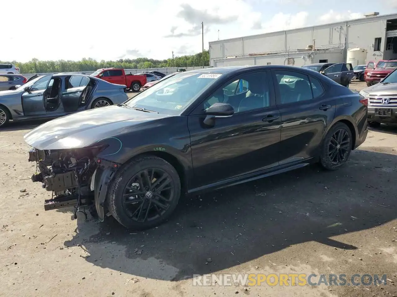 1 Photograph of a damaged car 4T1DAACK4SU567899 TOYOTA CAMRY 2025