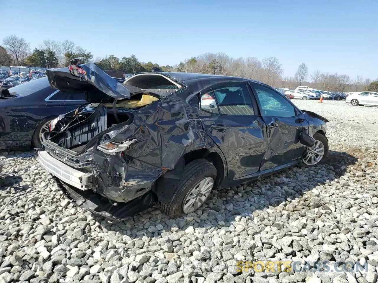 3 Photograph of a damaged car 4T1DAACK5SU001475 TOYOTA CAMRY 2025