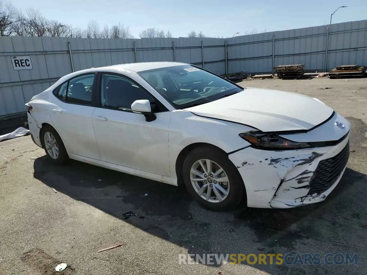 4 Photograph of a damaged car 4T1DAACK5SU006367 TOYOTA CAMRY 2025