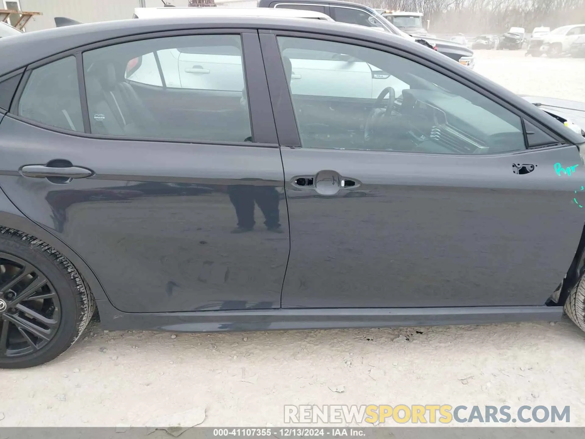 14 Photograph of a damaged car 4T1DAACK5SU008300 TOYOTA CAMRY 2025