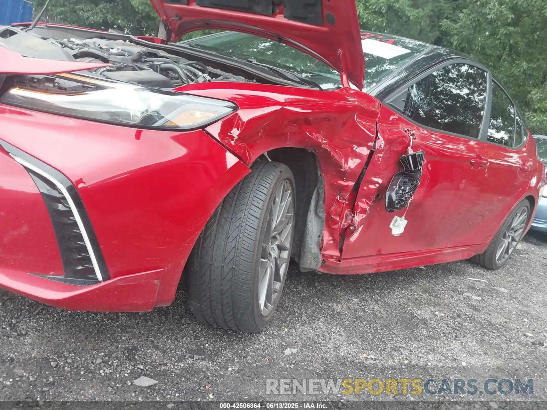 6 Photograph of a damaged car 4T1DAACK5SU009379 TOYOTA CAMRY 2025