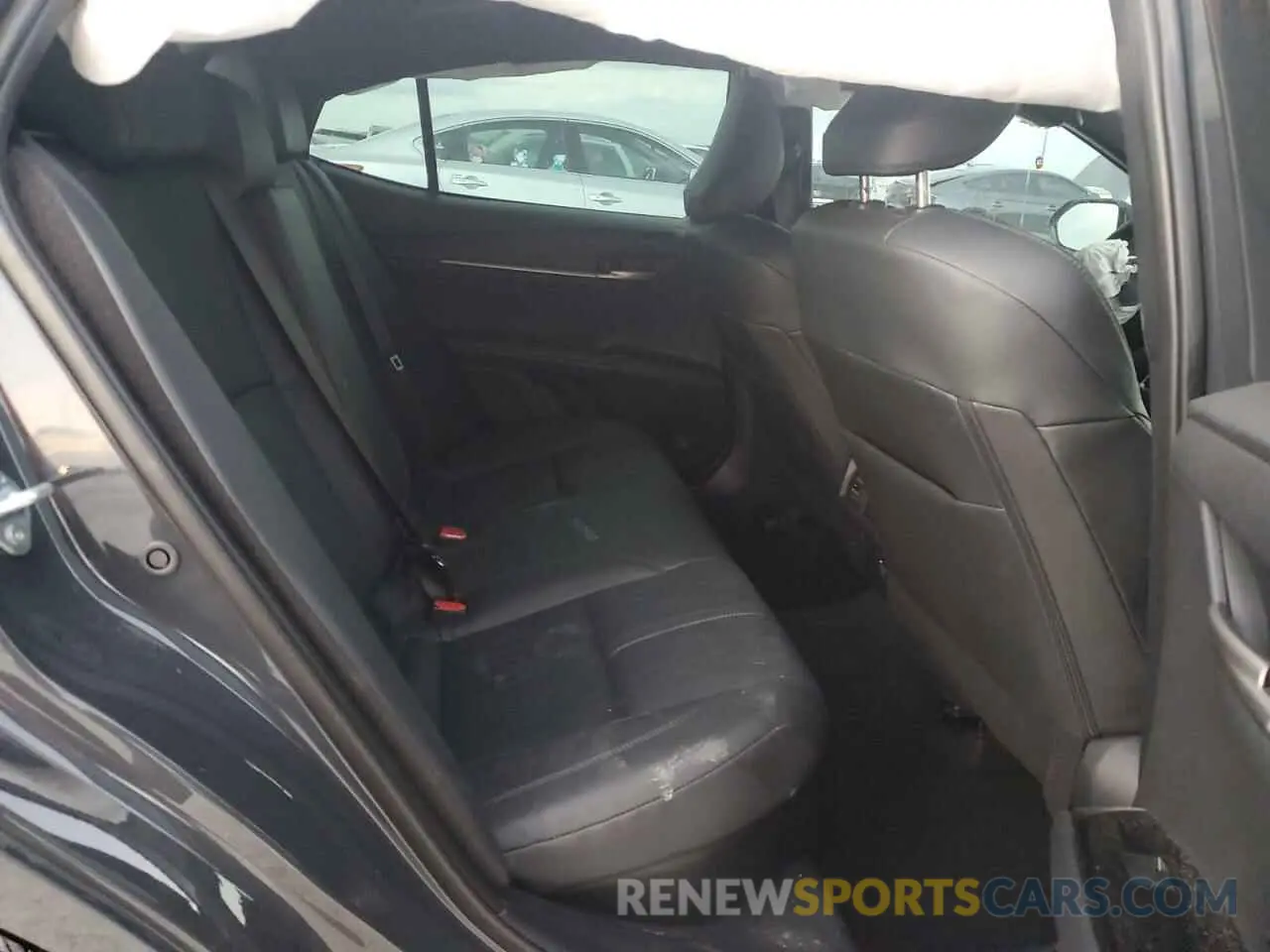 10 Photograph of a damaged car 4T1DAACK5SU020169 TOYOTA CAMRY 2025