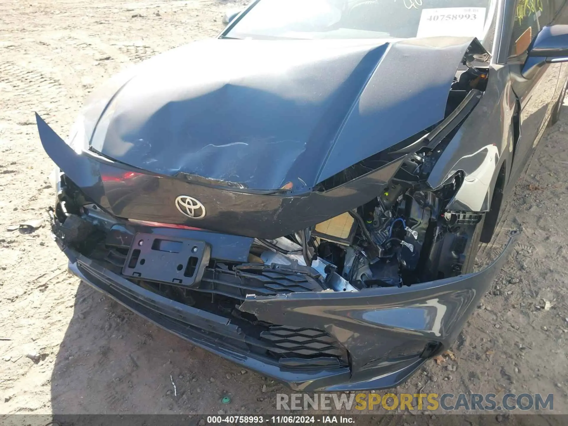 6 Photograph of a damaged car 4T1DAACK5SU028045 TOYOTA CAMRY 2025