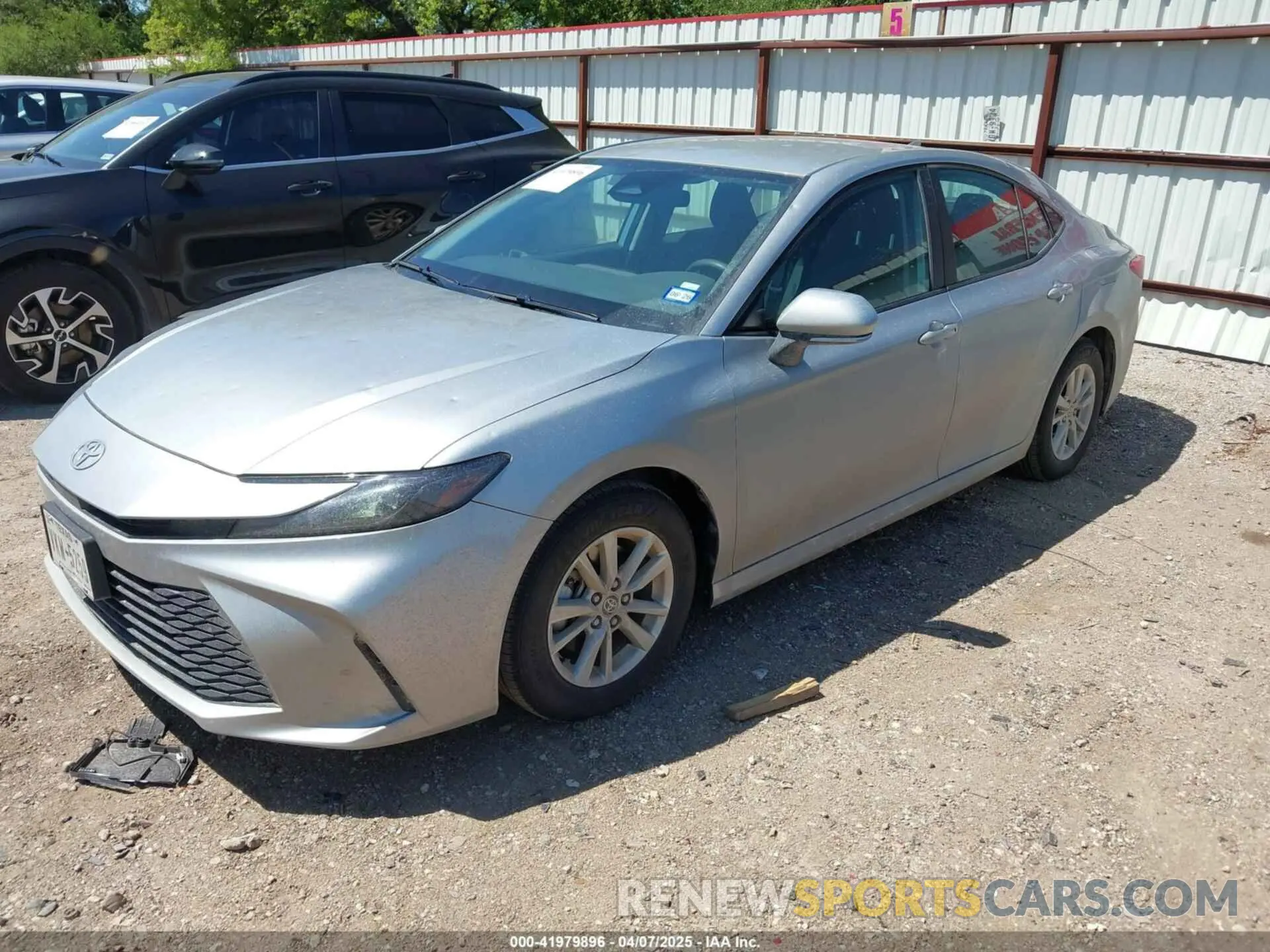 2 Photograph of a damaged car 4T1DAACK5SU031916 TOYOTA CAMRY 2025