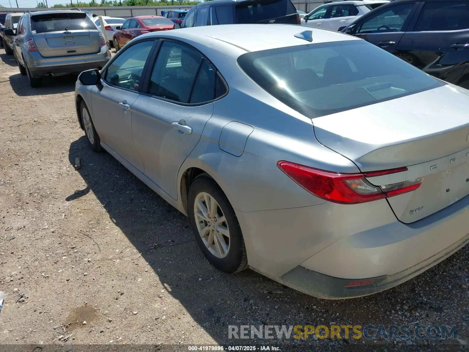 3 Photograph of a damaged car 4T1DAACK5SU031916 TOYOTA CAMRY 2025