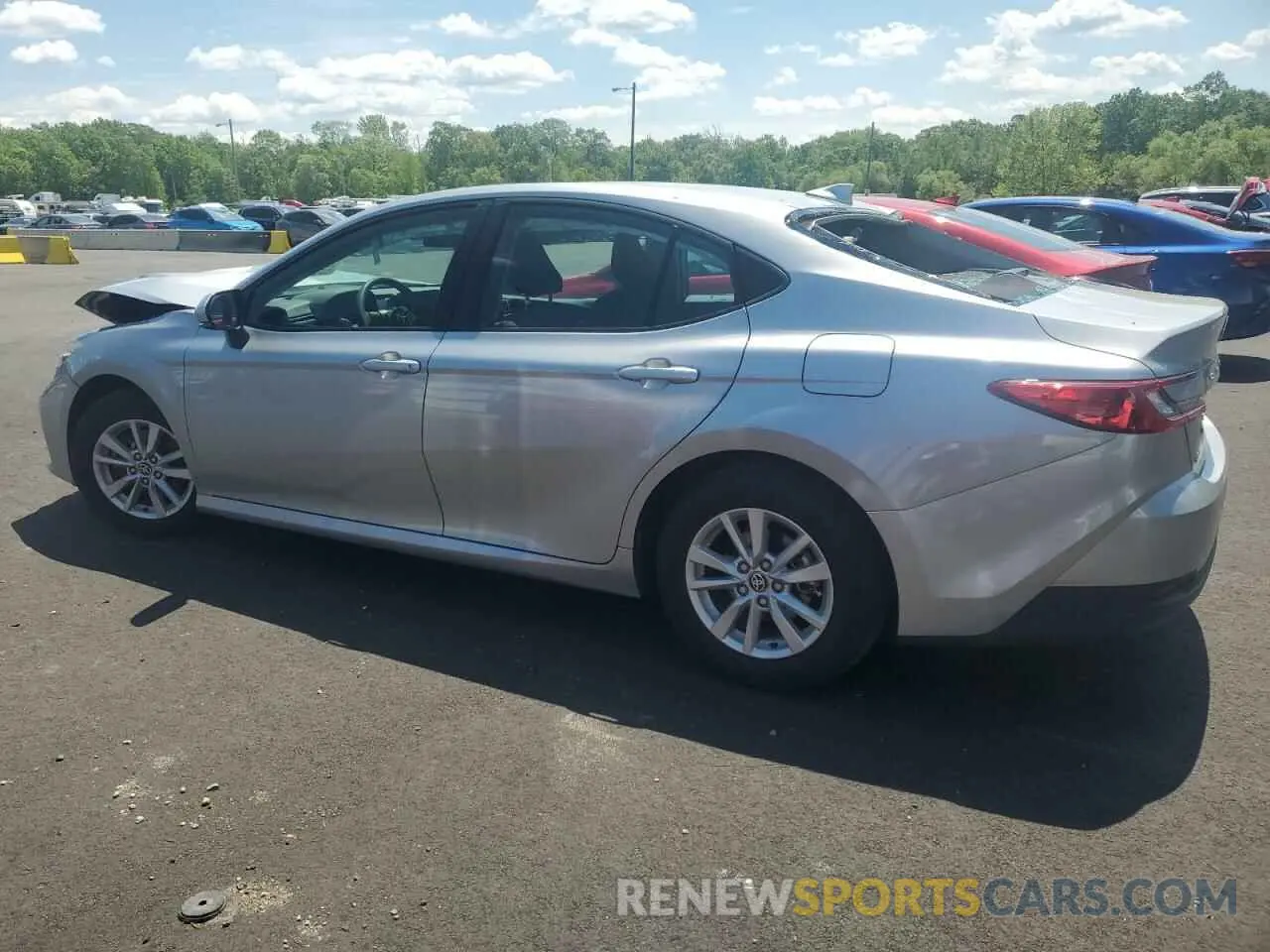 2 Photograph of a damaged car 4T1DAACK5SU034606 TOYOTA CAMRY 2025
