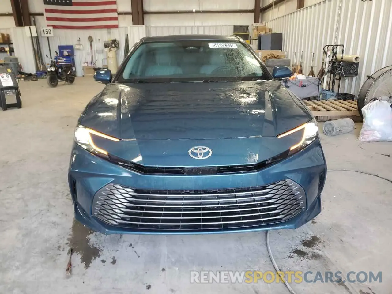 5 Photograph of a damaged car 4T1DAACK5SU038669 TOYOTA CAMRY 2025