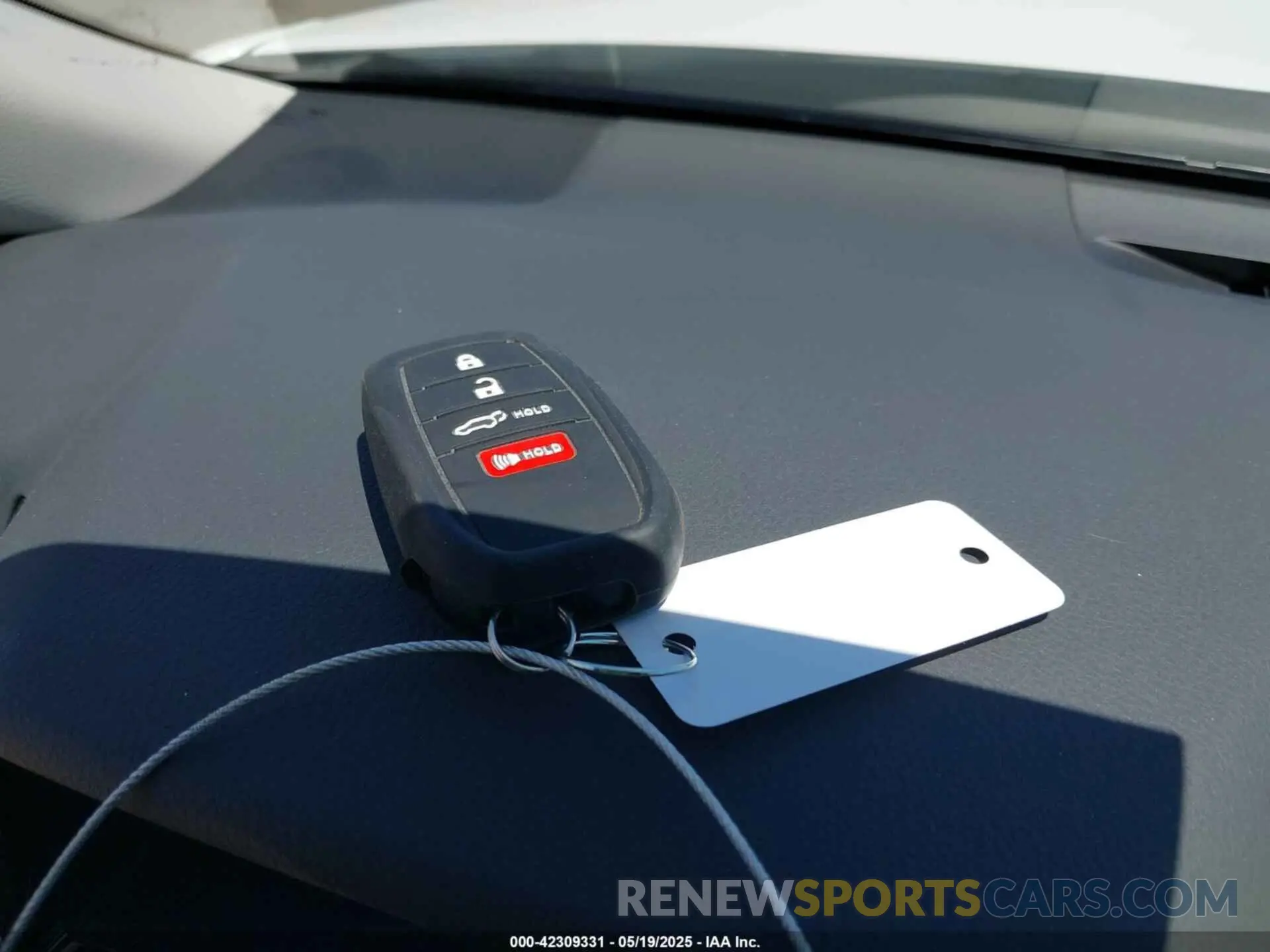 11 Photograph of a damaged car 4T1DAACK5SU038879 TOYOTA CAMRY 2025