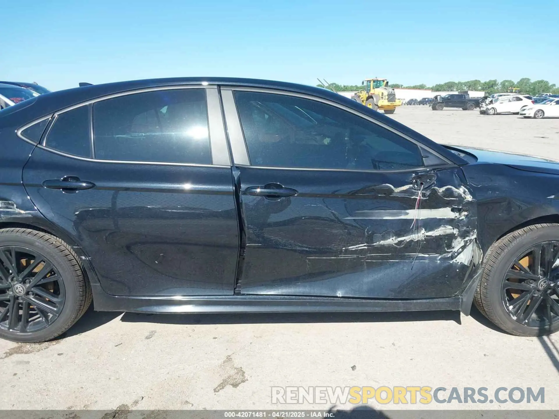 13 Photograph of a damaged car 4T1DAACK5SU060848 TOYOTA CAMRY 2025