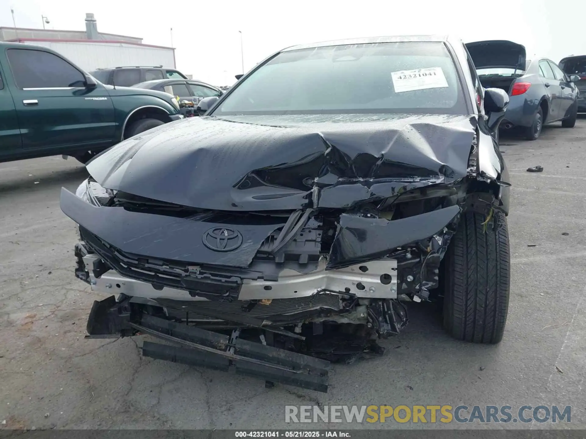 12 Photograph of a damaged car 4T1DAACK5SU063880 TOYOTA CAMRY 2025
