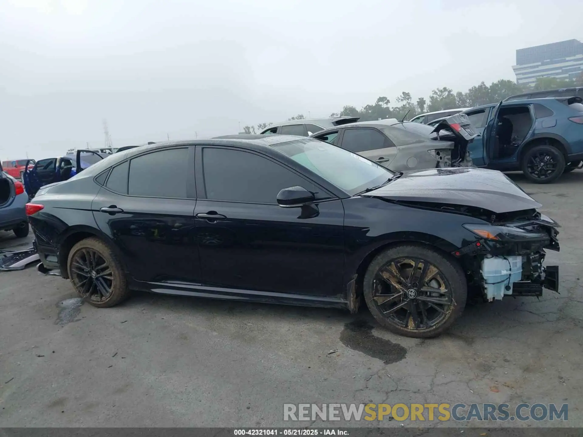 13 Photograph of a damaged car 4T1DAACK5SU063880 TOYOTA CAMRY 2025