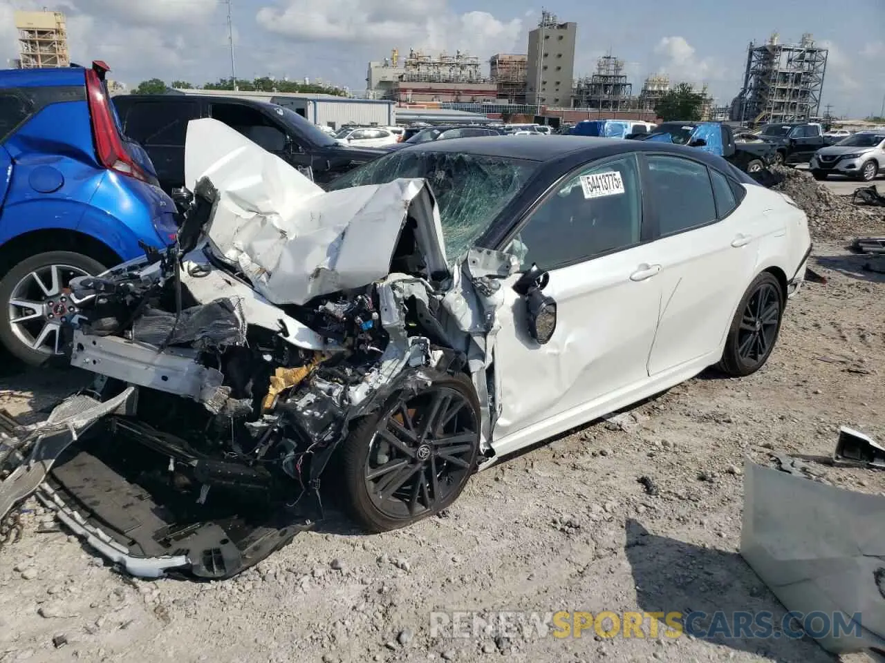 1 Photograph of a damaged car 4T1DAACK5SU072014 TOYOTA CAMRY 2025