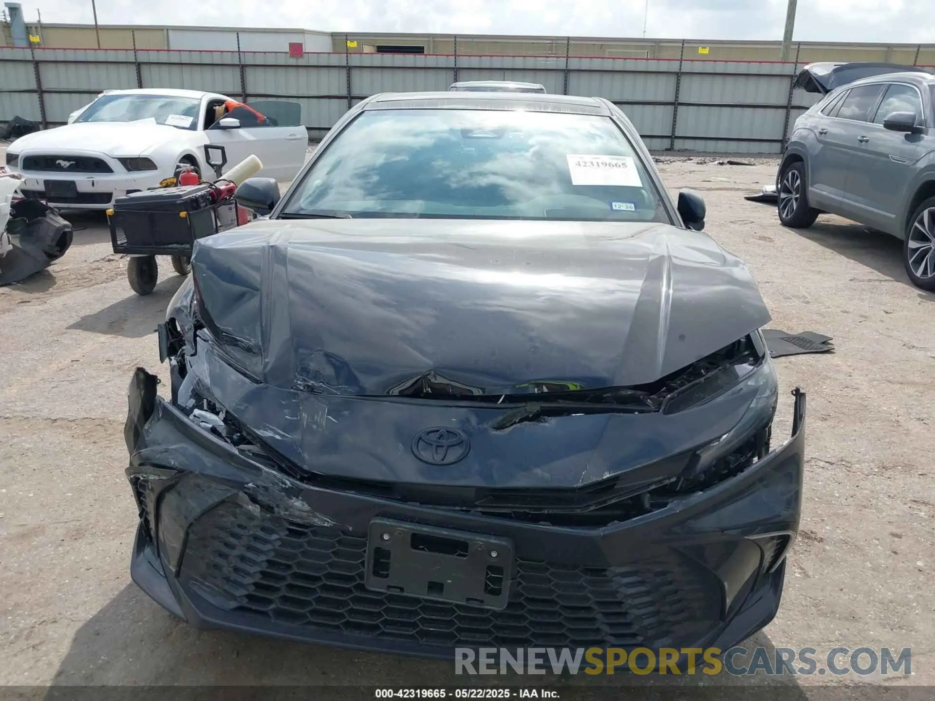 12 Photograph of a damaged car 4T1DAACK5SU085426 TOYOTA CAMRY 2025