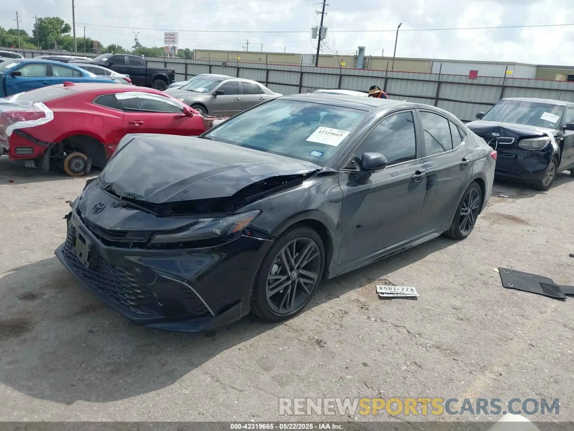 2 Photograph of a damaged car 4T1DAACK5SU085426 TOYOTA CAMRY 2025