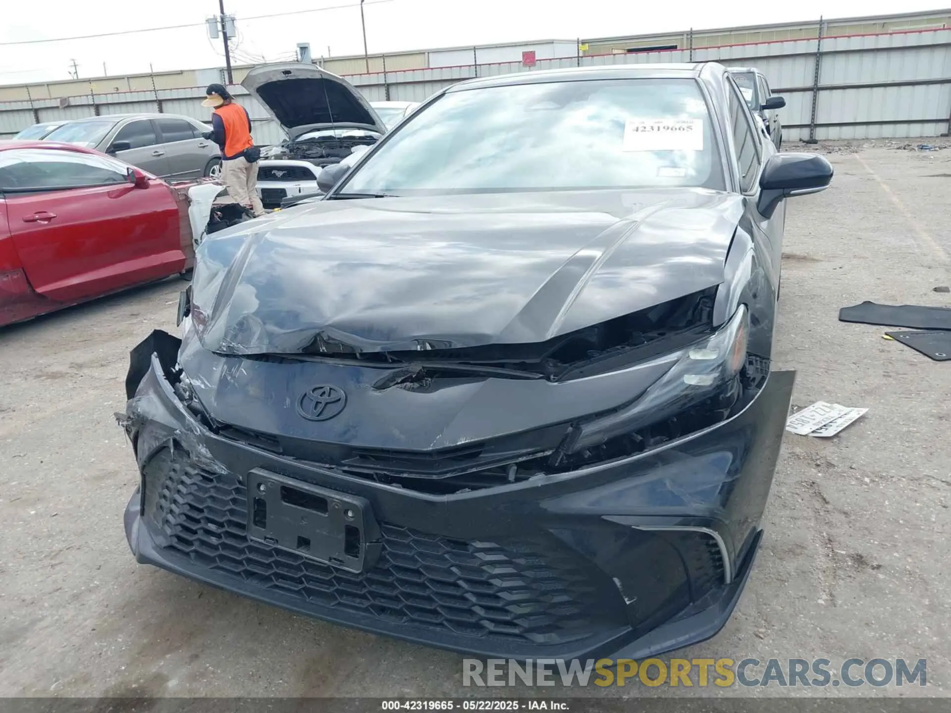 6 Photograph of a damaged car 4T1DAACK5SU085426 TOYOTA CAMRY 2025